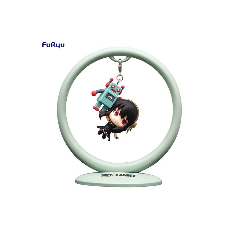 SPY  FAMILY FuRyu Trapeze Figure Yor