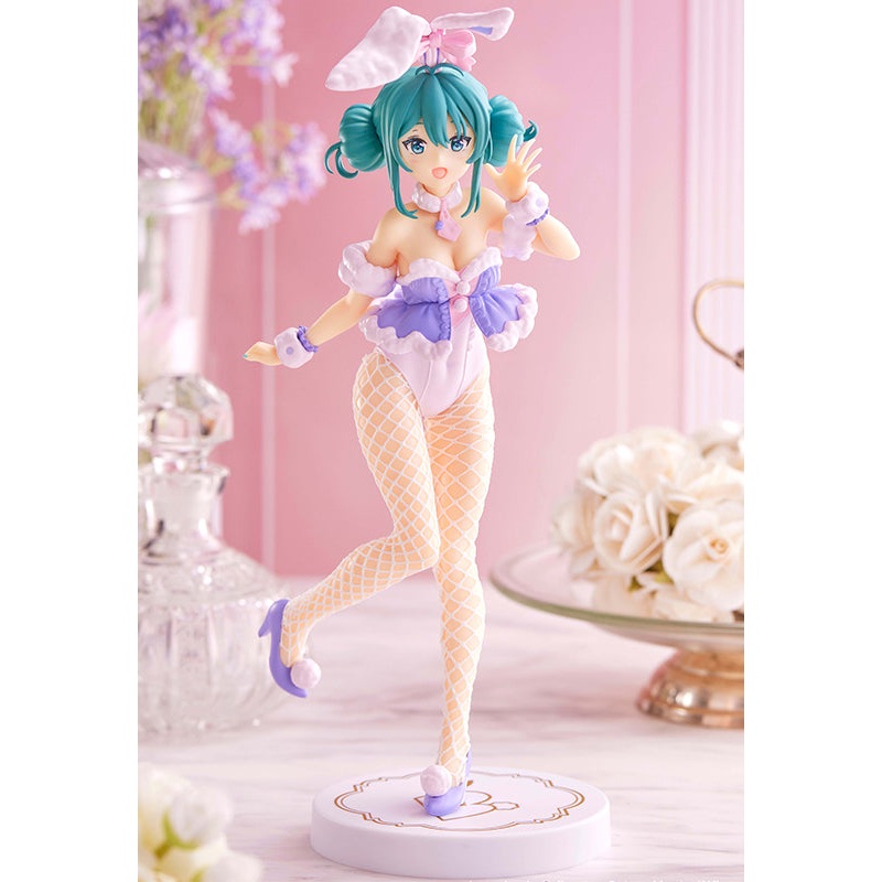 Hatsune MikuFuRyuBiCute Bunnies Figure White Rabbit Purple Color ver.
