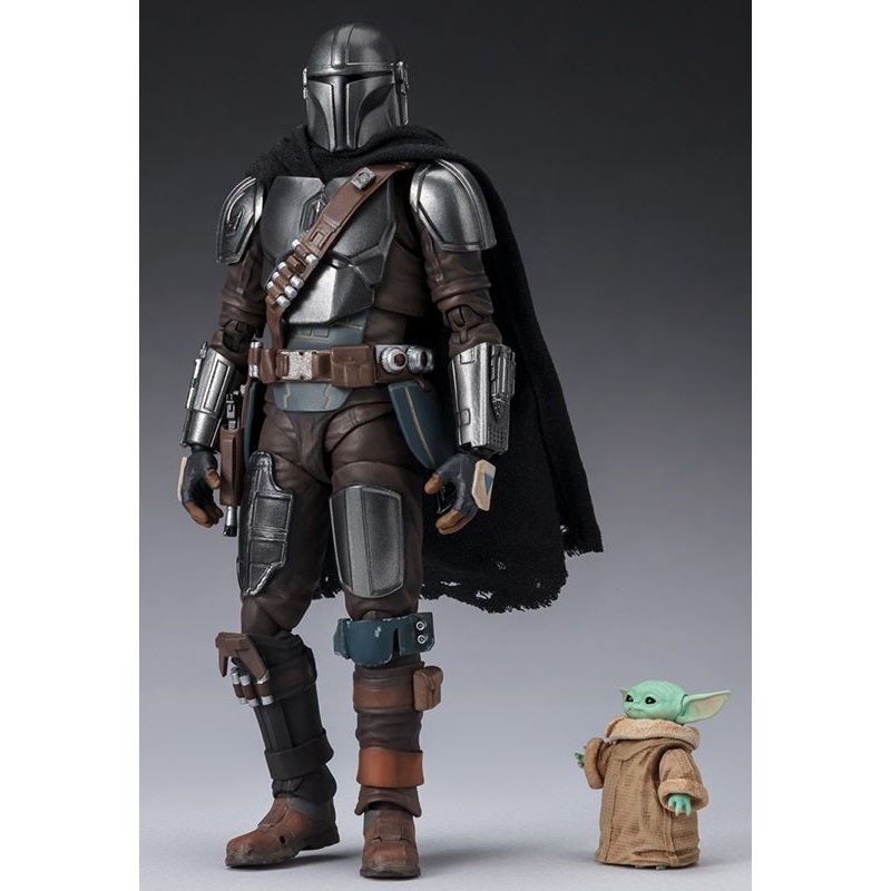 Star Wars: The Mandalorian Bandai S.H.Figuarts Mandalorian & Grogu (JP)